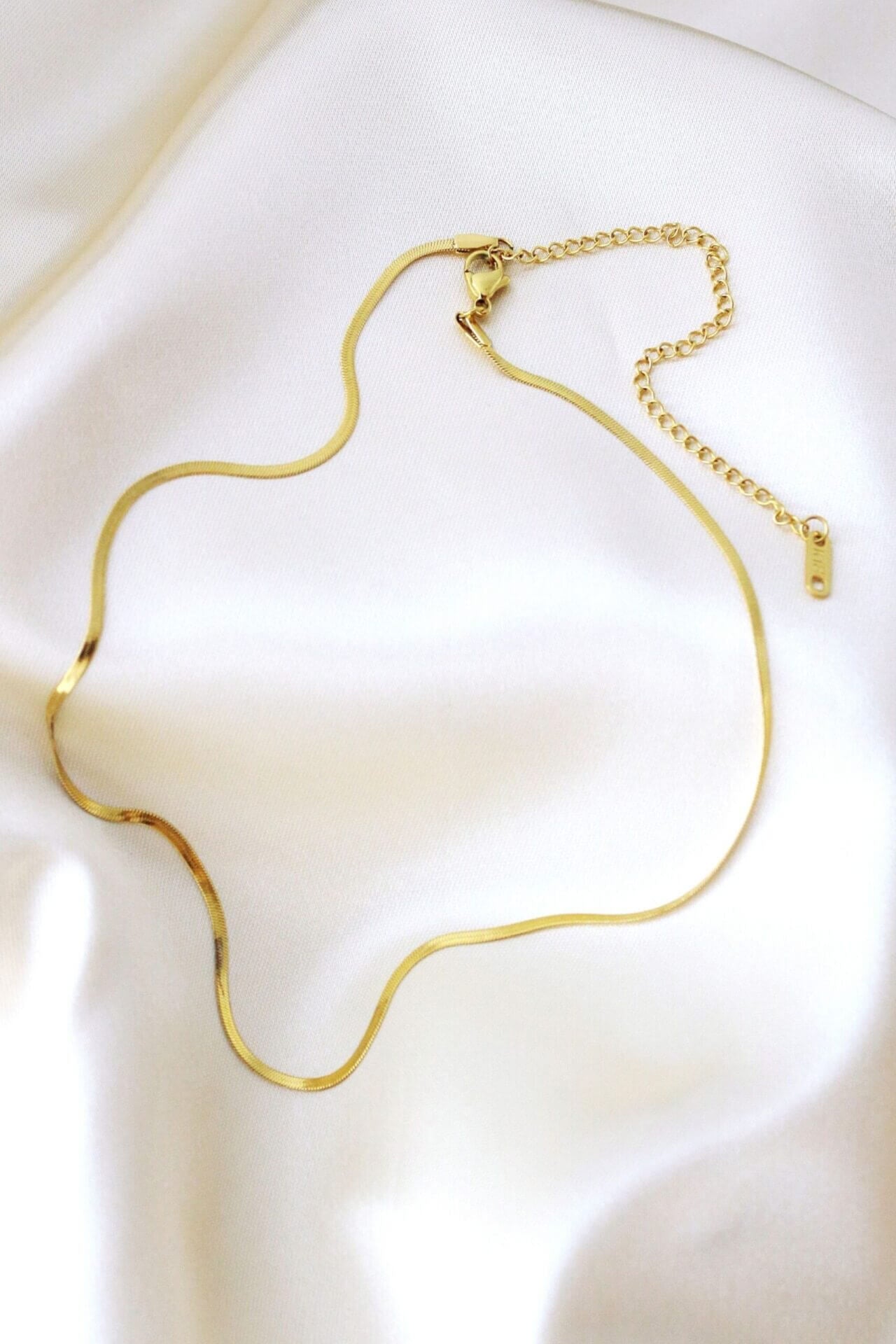 18 Karat Gold Plated Flat Chain Choker Necklace - Handmade, Hypoallergenic, Adjustable Length Bijou Her
