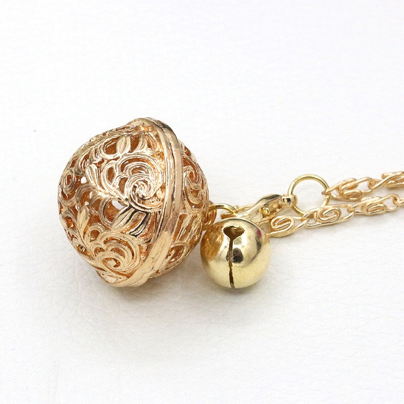 Alloy Round Bell Hang Accessory - Small and Large Sizes, 18.5cm, 2.5cm, 0.9cm, 16.8g Bijou Her