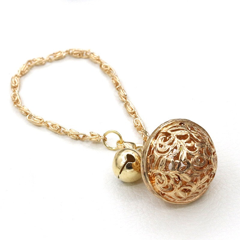 Alloy Round Bell Hang Accessory - Small and Large Sizes, 18.5cm, 2.5cm, 0.9cm, 16.8g Bijou Her