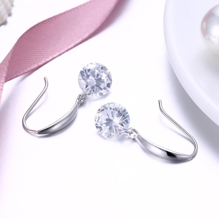 Austrian Crystal Drop Earrings in 18K White Gold Plated - Elegant and Comfortable Bijou Her