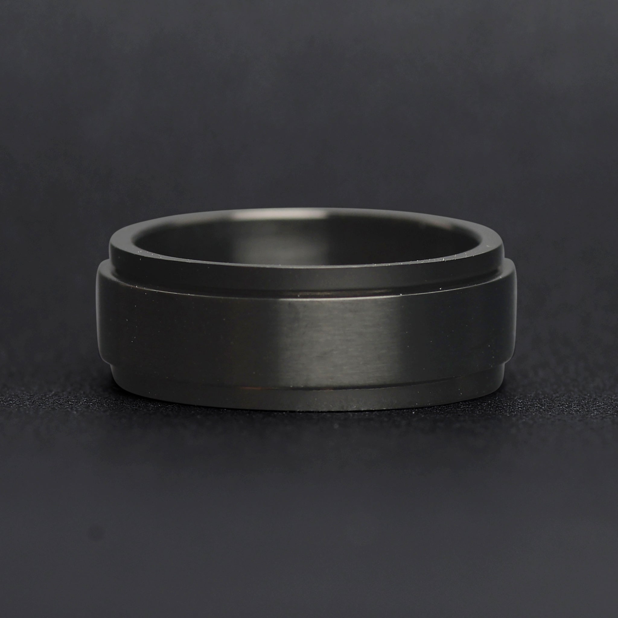 Black Enamel Stainless Steel Spinner Ring - Sleek and Durable 8mm Band for Men - Hypoallergenic and Stress-Relieving Bijou Her