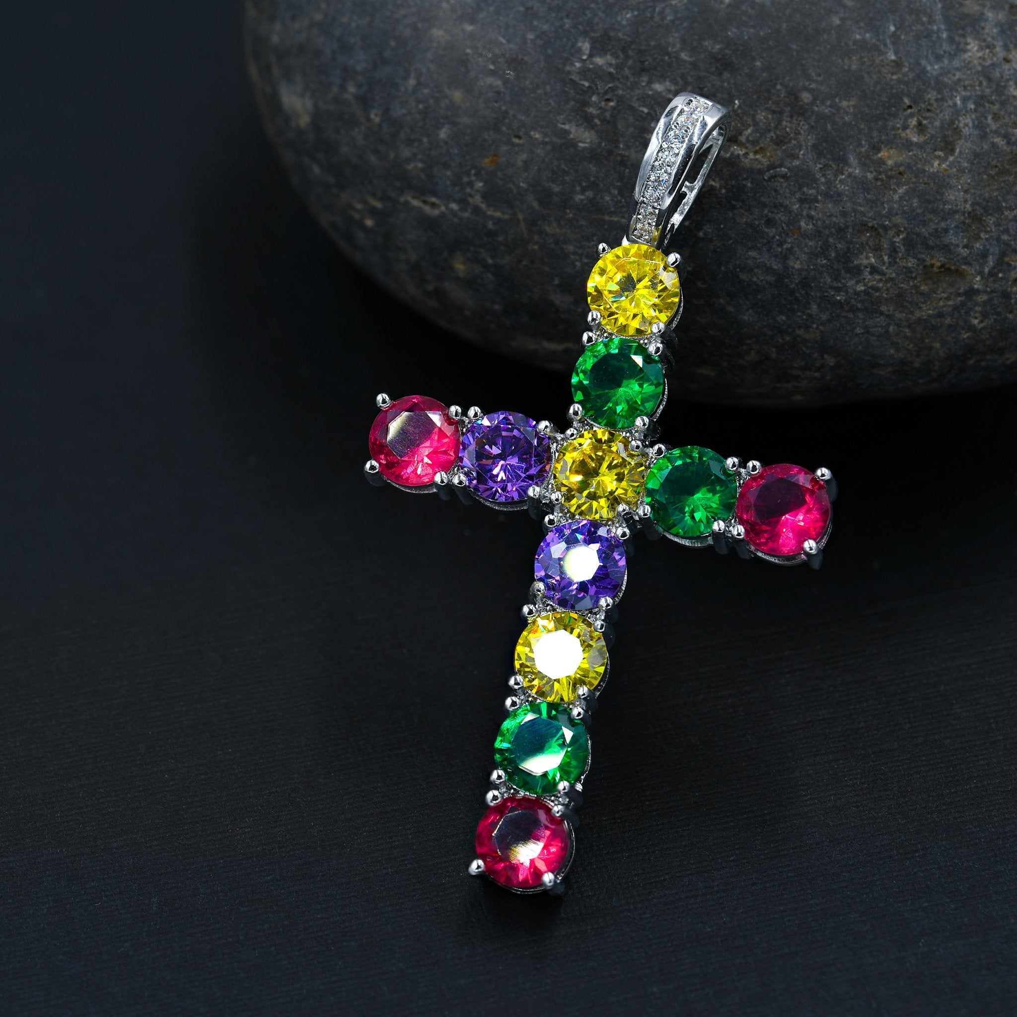 Bling Master Rainbow CZ Brass Pendant | High Quality Jewelry Piece Bijou Her