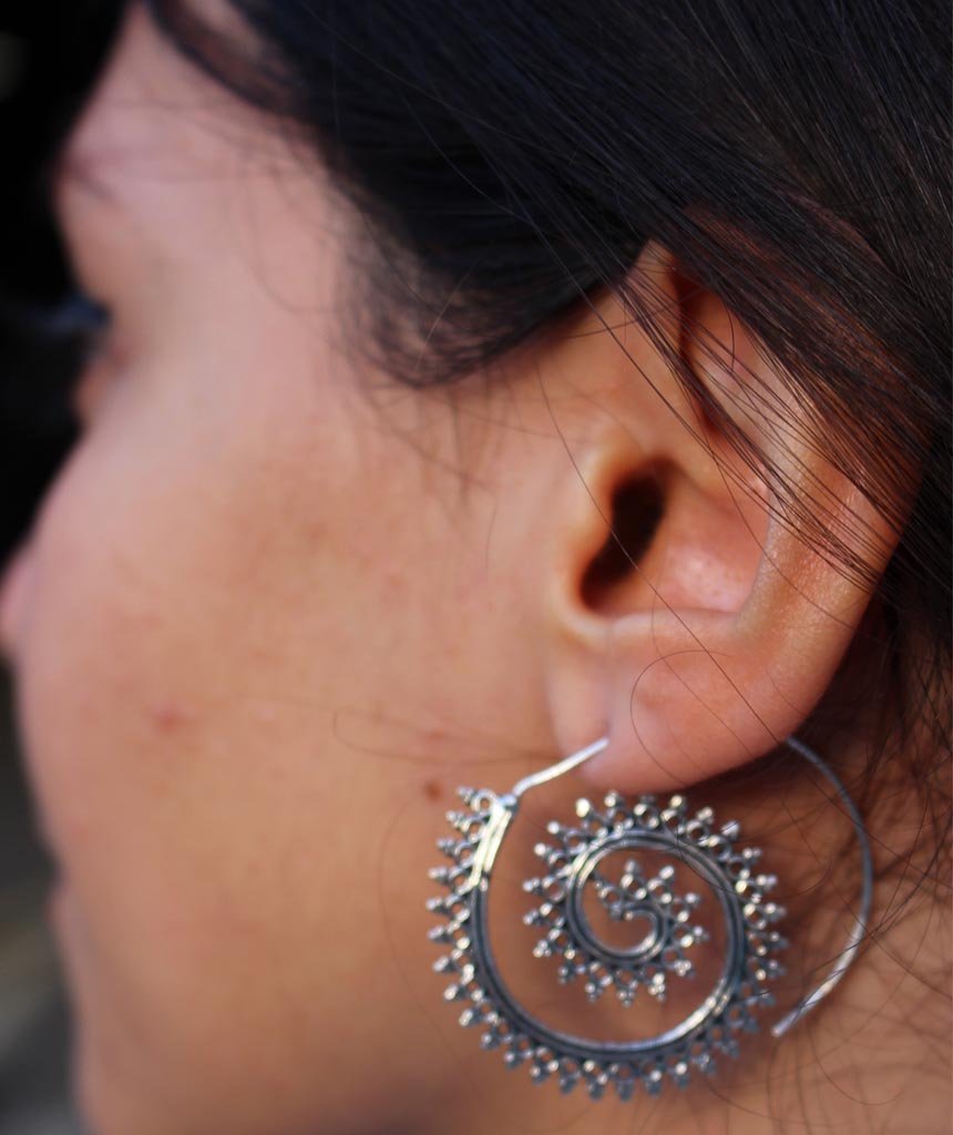 Bohemian Style Swivel Hoop Earrings - Handcrafted Brass and Silver Jewelry for Sensitive Skin - 4cm Diameter Bijou Her