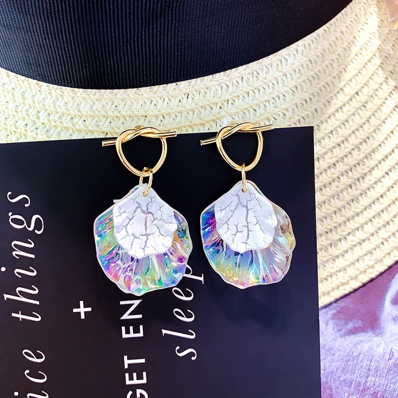 Colorful Shell Earrings - Alloy, S925 Silver, Acrylic - 2.8cm x 5cm - 5.6g - Fashion Accessory Bijou Her