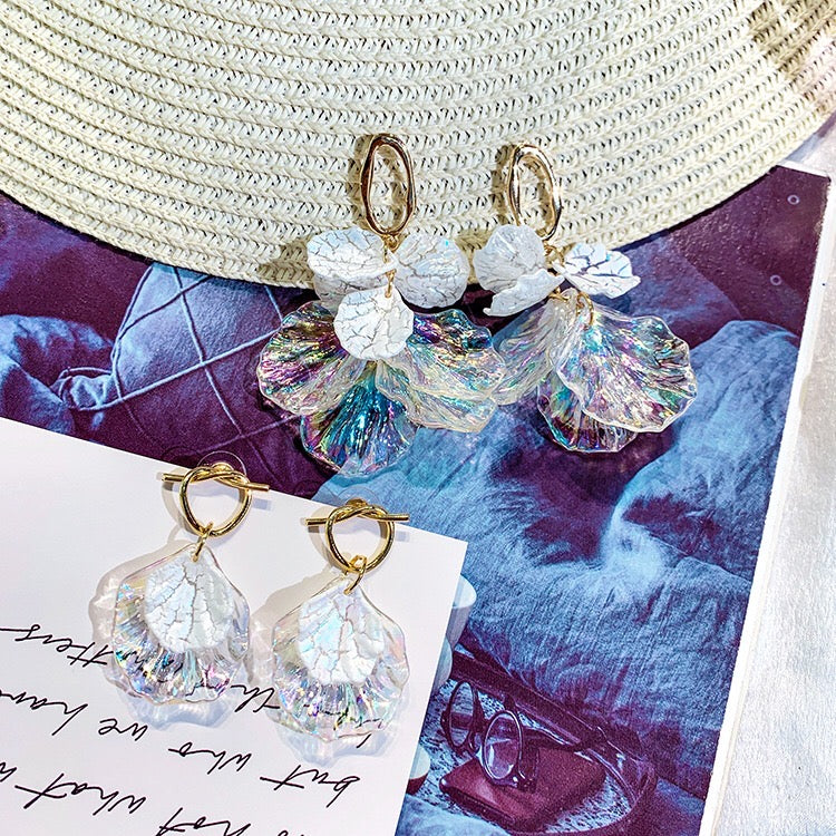 Colorful Shell Earrings - Alloy, S925 Silver, Acrylic - 2.8cm x 5cm - 5.6g - Fashion Accessory Bijou Her