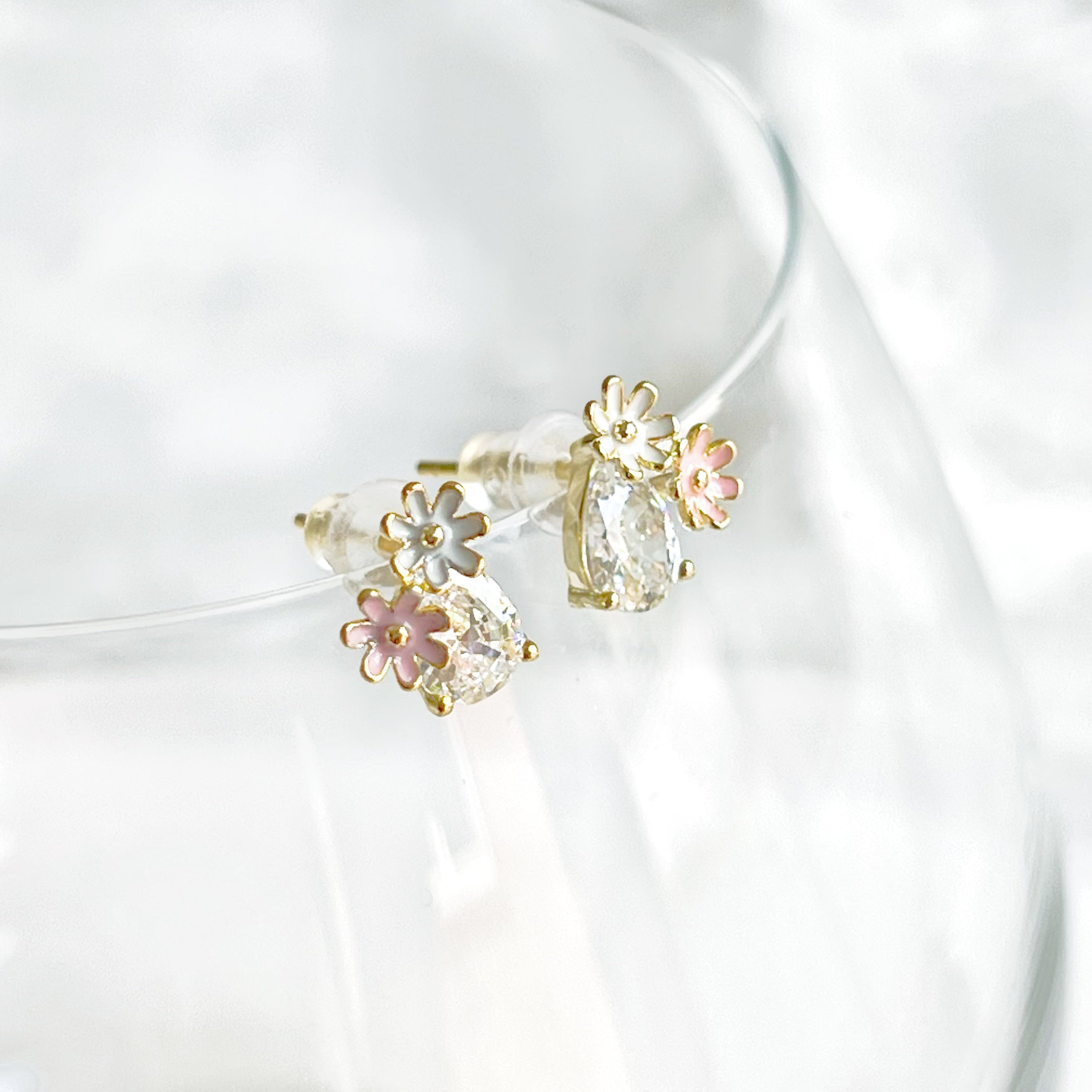 Dainty Daisy Flower Stud Earrings with Teardrop Crystal - Meaningful Gift Idea Bijou Her