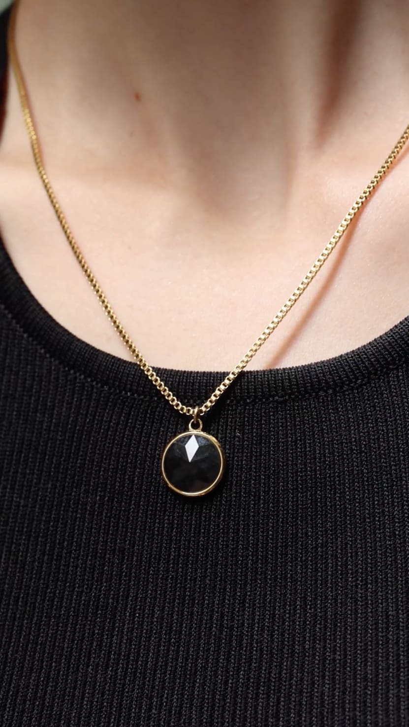 Elegant Black Glass Pendant Necklace - Adjustable 400-450mm - Gold Plated Stainless Steel - Hypoallergenic & Durable Bijou Her