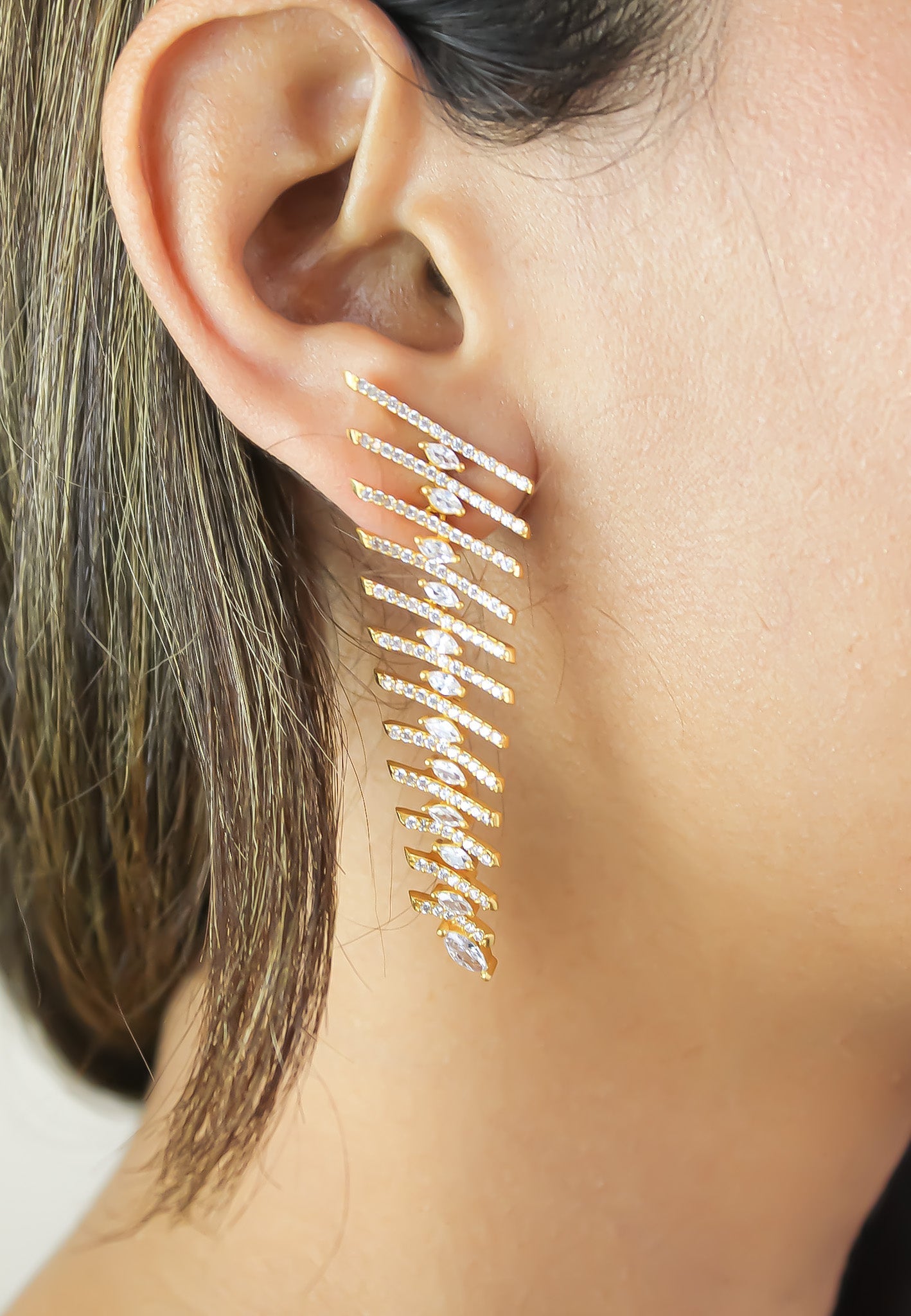 Elegant Fishbone Earrings with Zirconia Stones - Sustainable Jewelry in Gold, Silver, or Rose Gold Plating Bijou Her