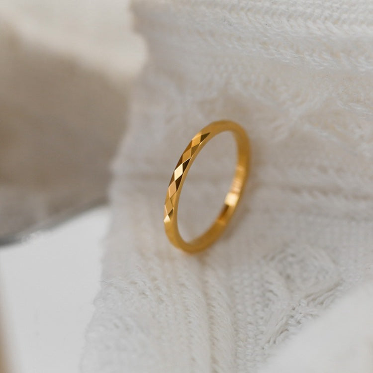 Exquisite Multi-section Prismatic Ring Bijou Her