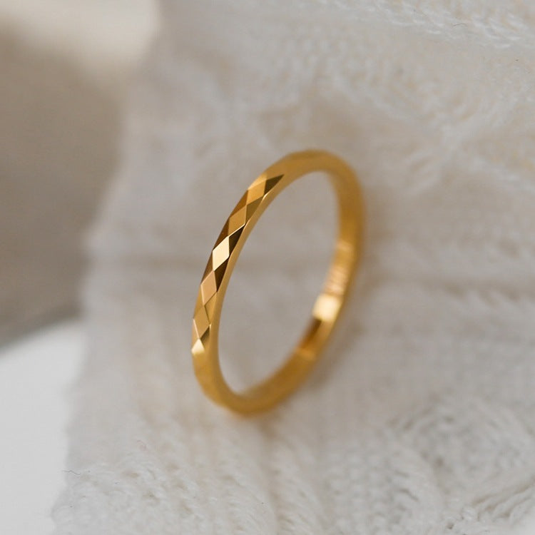Exquisite Multi-section Prismatic Ring Bijou Her