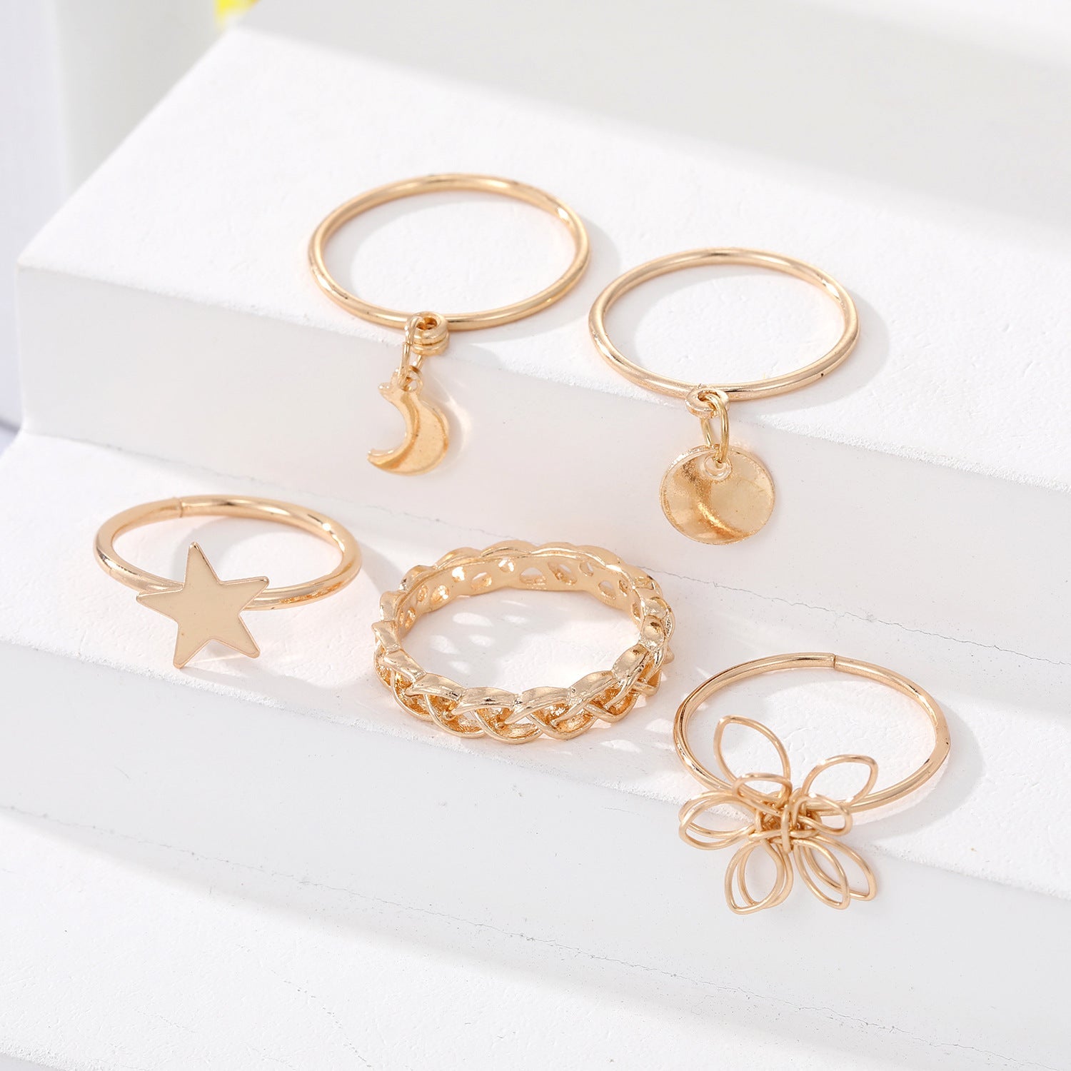 Five-pointed Star Round Flower Ring Bijou Her