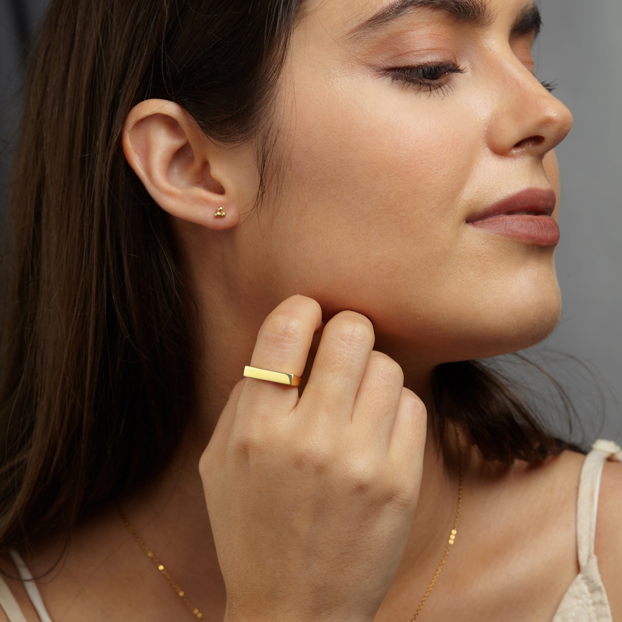 Gold Plated Signet Ring - Minimalist and Timeless Jewelry Bijou Her
