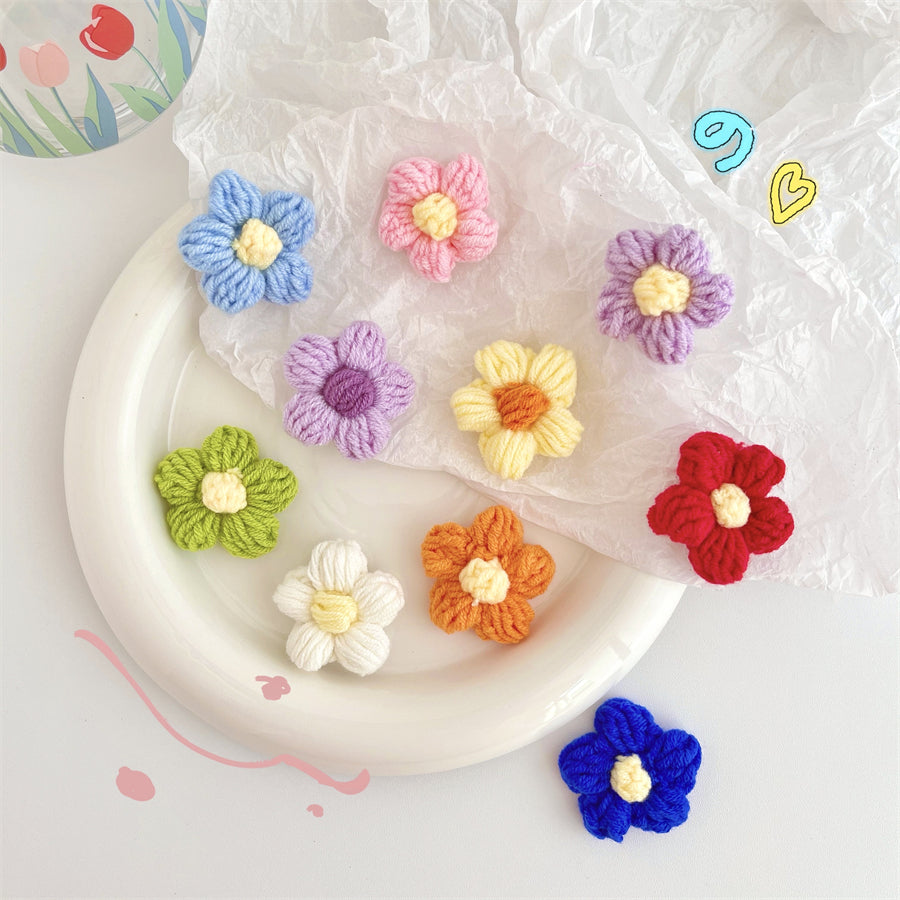 Handmade Wool Crochet Cute Little Flower X Brooch - 0 - Bijou Her -  -  - 