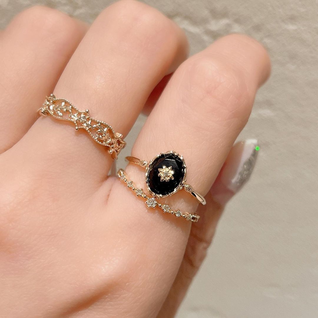 Natural Black Agate Flower Cut Ring - 0 - Bijou Her -  -  - 