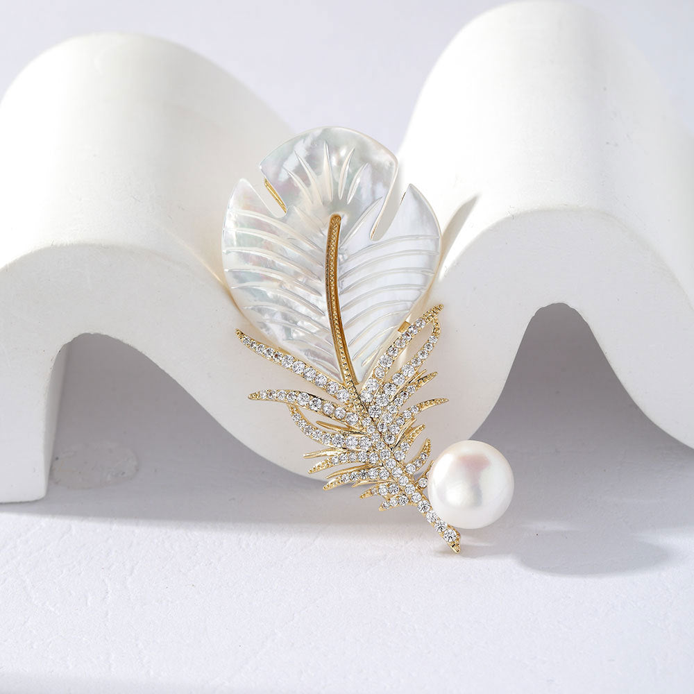 Luxury Seashell Natural Freshwater Pearl Brooch - 0 - Bijou Her -  -  - 