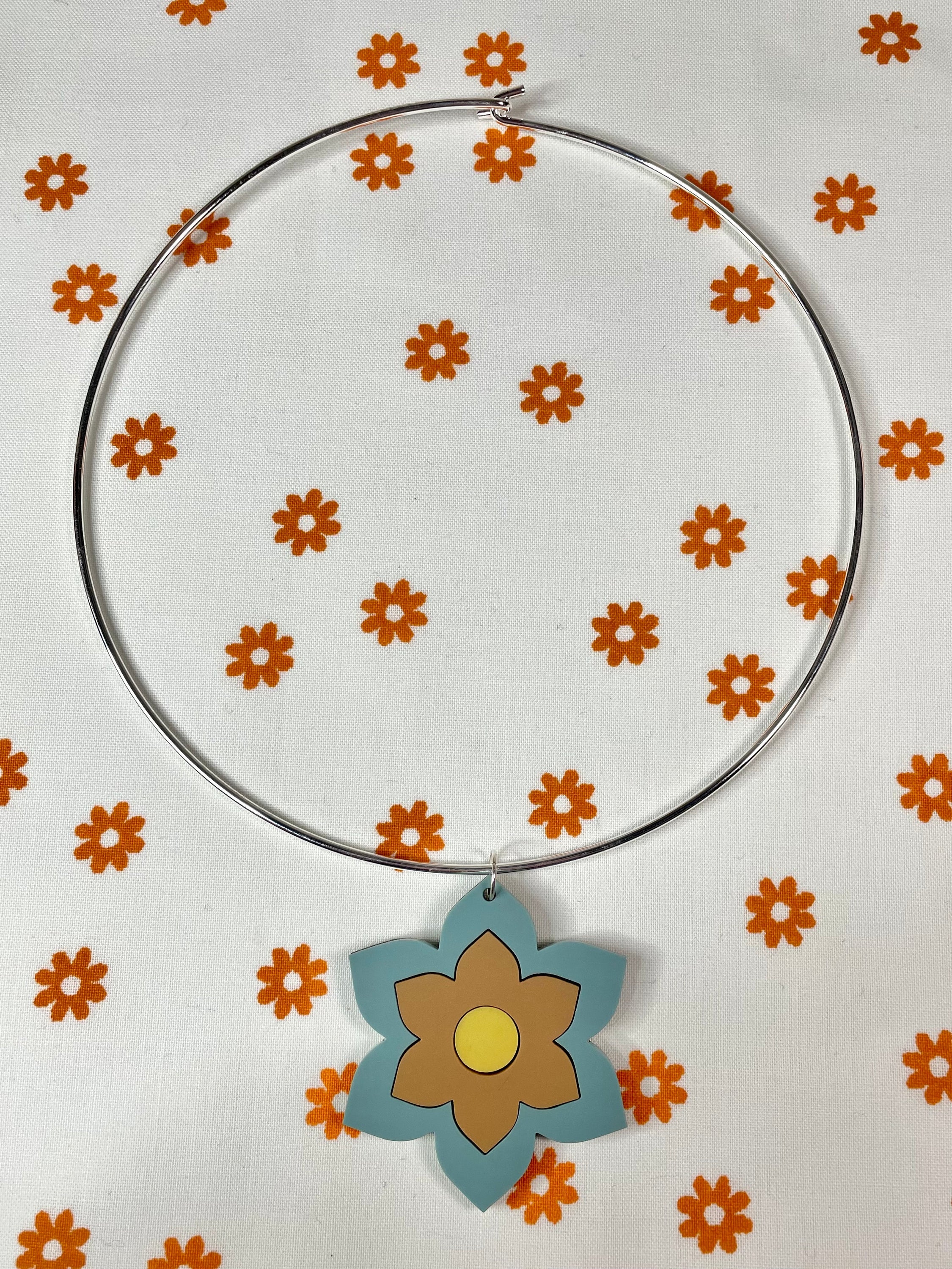 Prudence Choker Necklace - Laser Cut Acrylic, Multiple Colors, 16" Diameter, 1960s/70s Inspired - Jewelry & Watches - Bijou Her -  -  - 