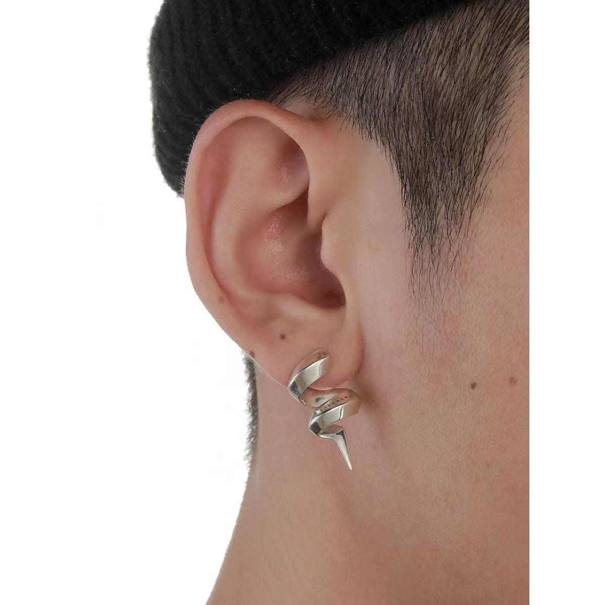 Mens Niche Spiral Barbed Silver Earrings - 0 - Bijou Her -  -  - 