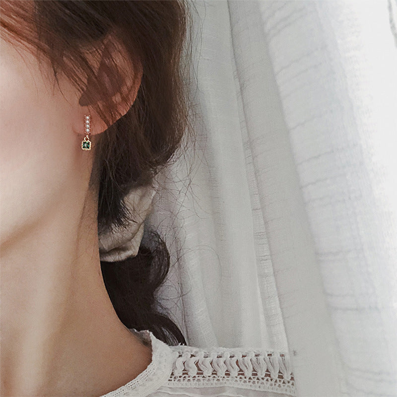 Vintage Harbor Style Hepburn Palace French Emerald Pearl Earrings - 0 - Bijou Her -  -  - 