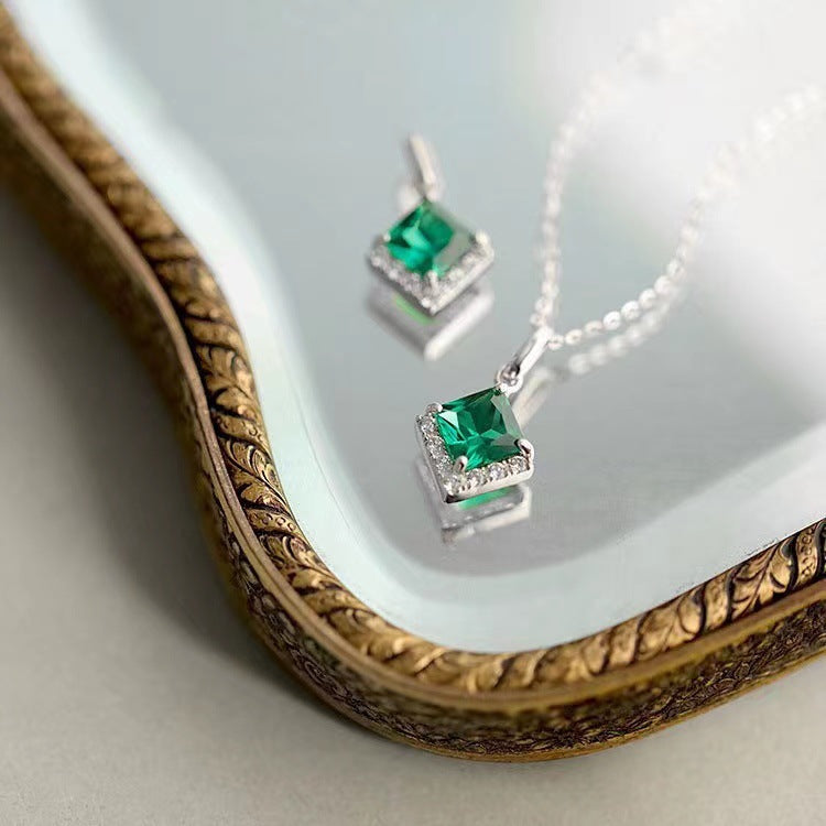 Square Diamond Emerald Clavicle Chain - 0 - Bijou Her -  -  - 