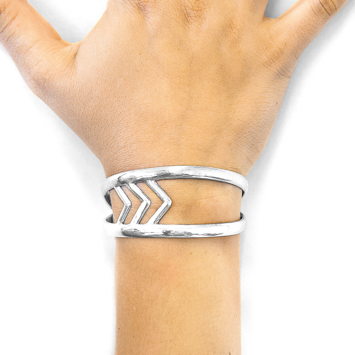 Montanita Maxi Surf Silver Bangle - Handcrafted in Great Britain with Chevron Arrows - Solid .925 Sterling Silver - One Size Fits Most - Jewelry & Watches - Bijou Her -  -  - 