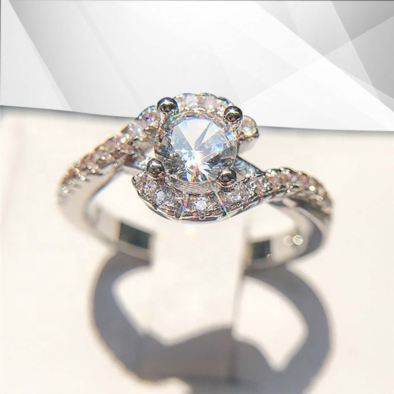 Nature-Inspired Halo Ring with Cambodian CZ Diamond | 2.00Ct Total | Hypoallergenic & Free Worldwide Shipping - Jewelry & Watches - Bijou Her -  -  - 