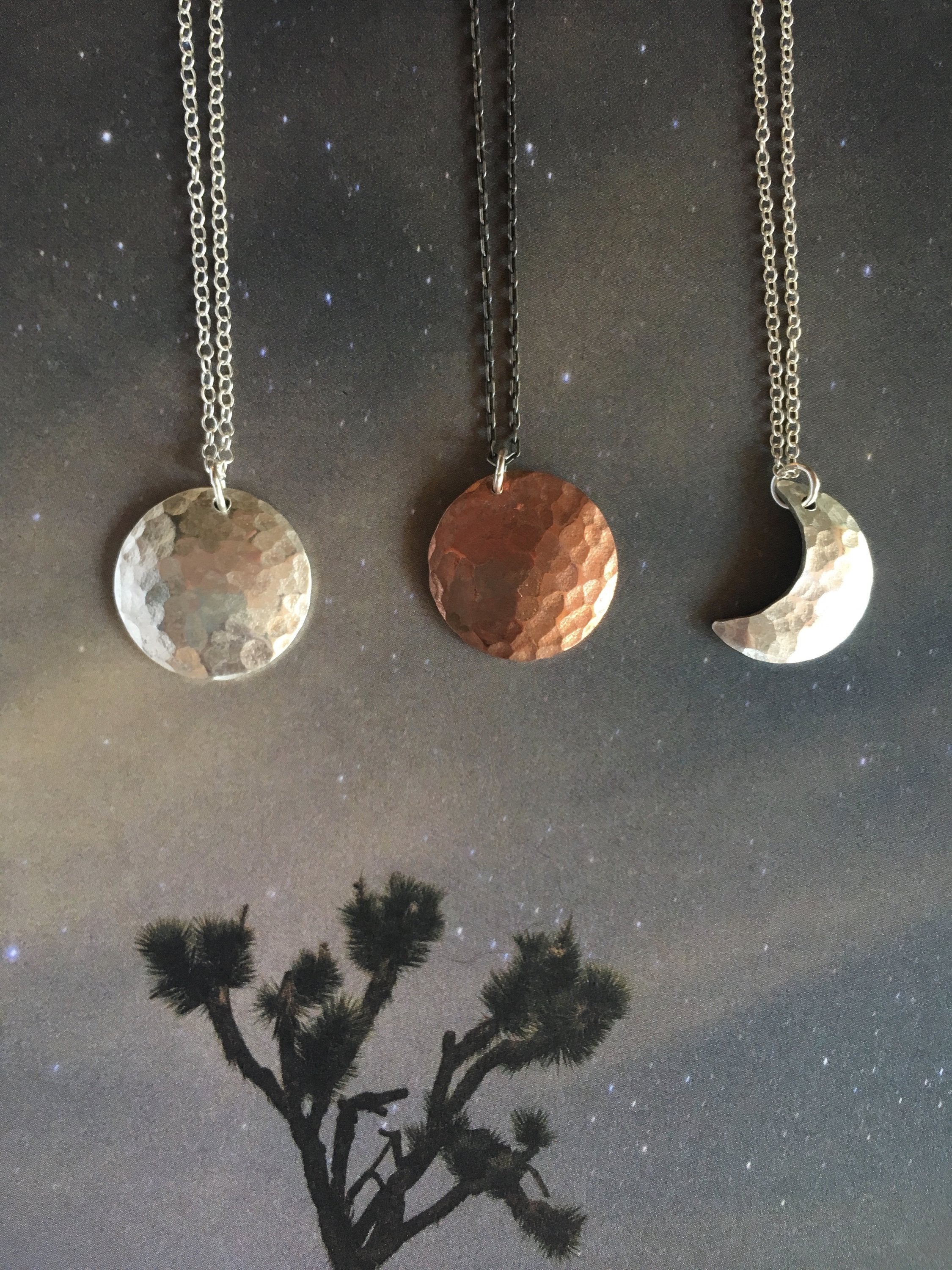 Handmade Crescent Moon Necklace - Nature-Inspired Jewelry for Equestrian Style & Desert Fashion - Jewelry & Watches - Bijou Her -  -  - 