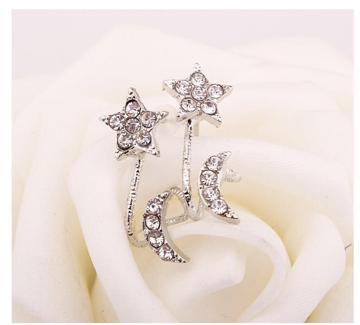 Rhinestone Moon and Star Ear Clip - Alloy and Rhinestone Jewelry, 2.5cm Dimension, 3g Weight - Jewelry & Watches - Bijou Her -  -  - 