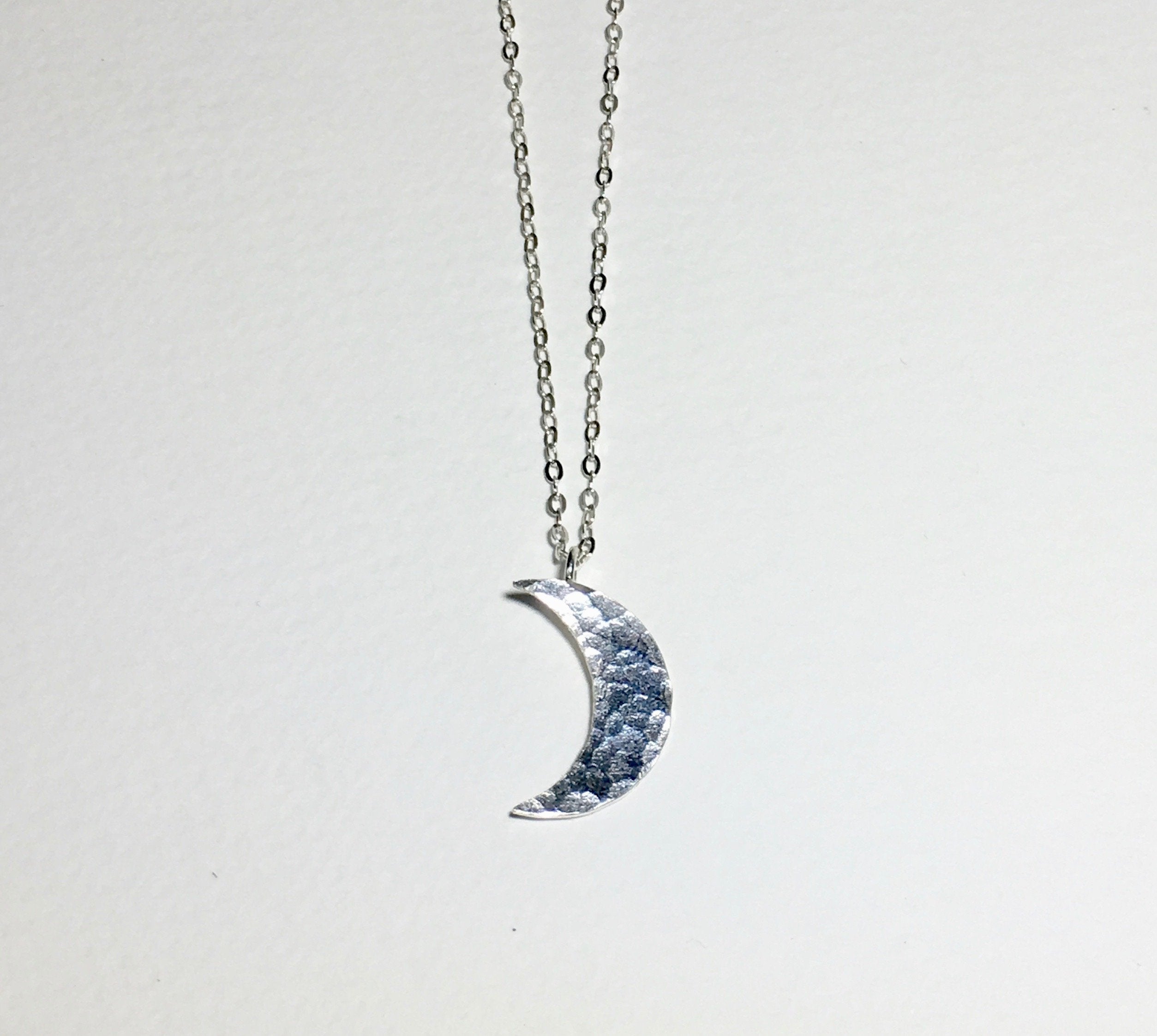 Handmade Crescent Moon Necklace - Nature-Inspired Jewelry for Equestrian Style & Desert Fashion - Jewelry & Watches - Bijou Her -  -  - 