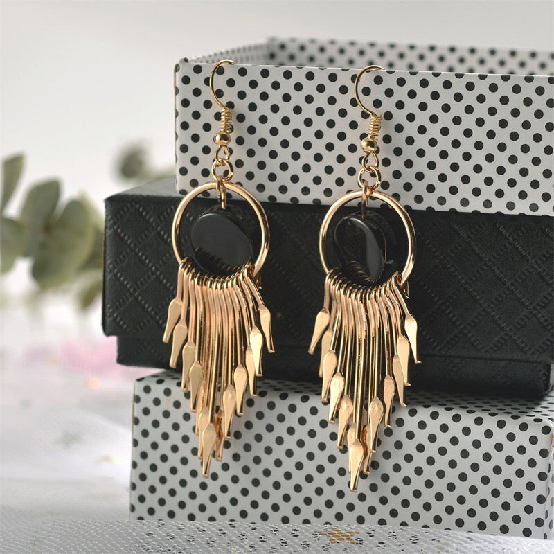 Vintage V-Shaped Tassel Earrings - Alloy Material, 7.5cm Length, 11.66g Weight - Jewelry & Watches - Bijou Her -  -  - 