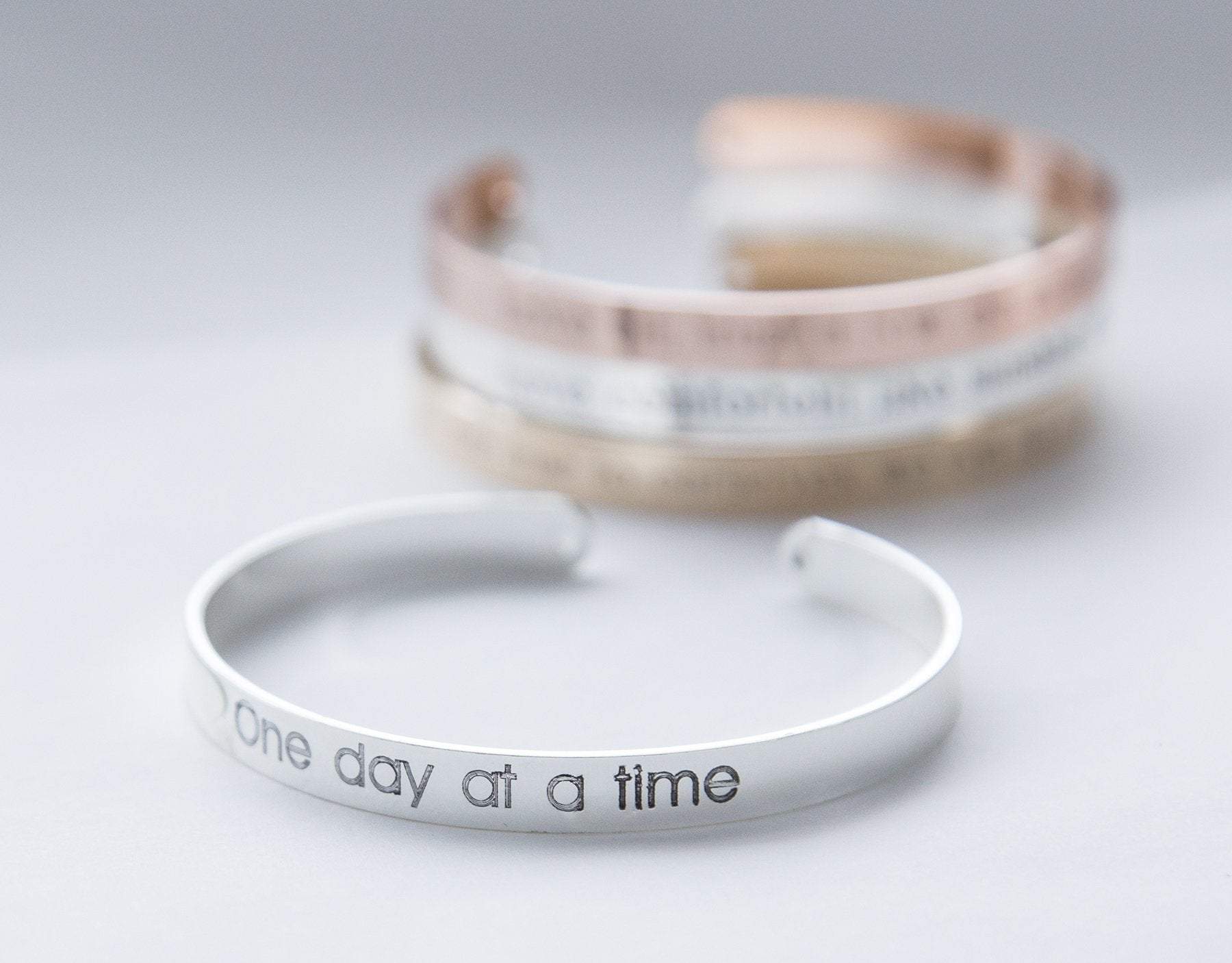 Motivational One Day at a Time Bracelet - Adjustable Copper with Gold, Rose Gold or Silver Plating - Engraving Available - Fast Shipping

Note: Delivery times vary by location. - Jewelry & Watches - Bijou Her -  -  - 