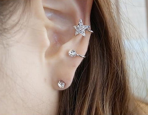 Star Ear Stud and Clip for Left Ear - Alloy and Rhinestone Materials - 3cm/0.3cm - Feb 2022 - Jewelry & Watches - Bijou Her -  -  - 