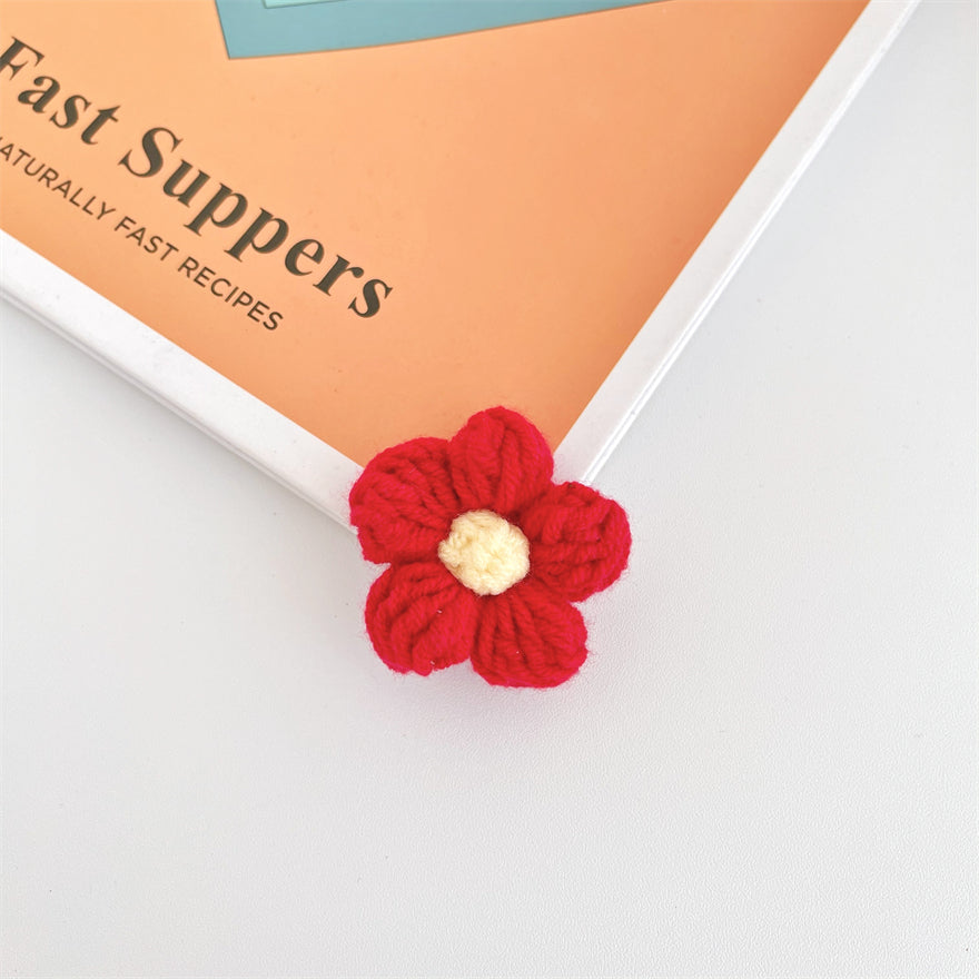 Handmade Wool Crochet Cute Little Flower X Brooch - 0 - Bijou Her - Color -  - 