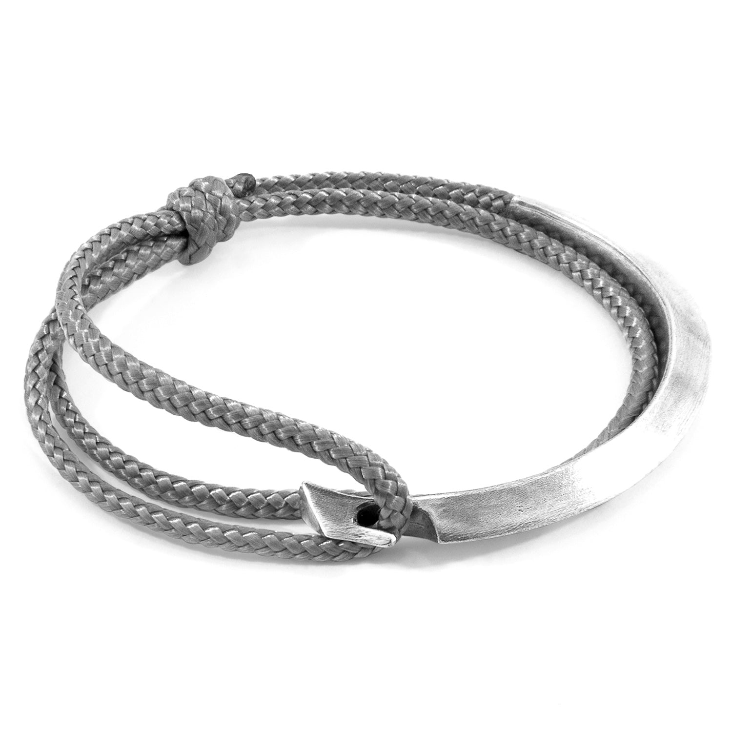 Minimalist Grey Silver Rope Bracelet - Handcrafted in Great Britain
This ANCHOR & CREW bracelet features a solid .925 sterling silver bangle barrel and 3mm diameter performance Marine Grade polyester and nylon rope. The one-size-fits-all design allows - Bracelets - Bijou Her -  -  - 