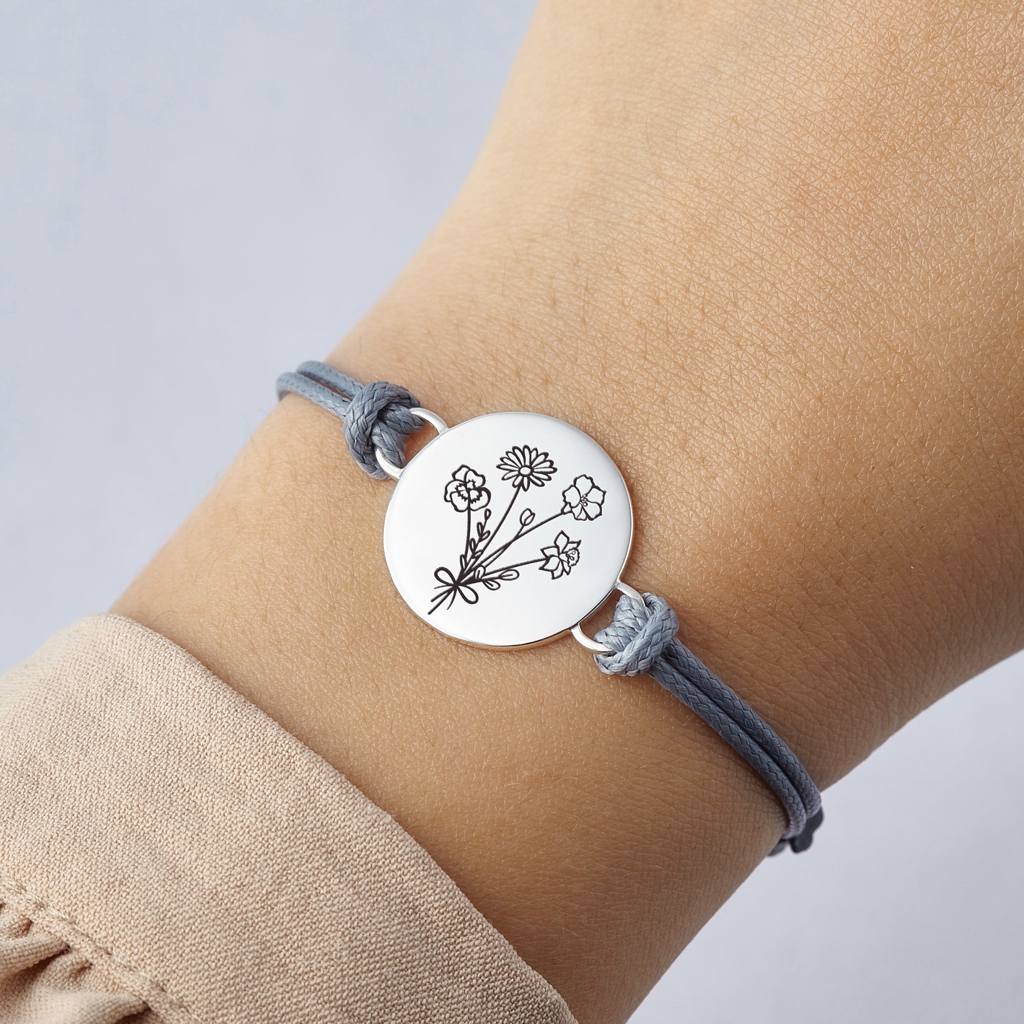 Personalized Birth Month Flower Bracelet - Meaningful Gift for Mom - Bracelets - Bijou Her -  -  - 