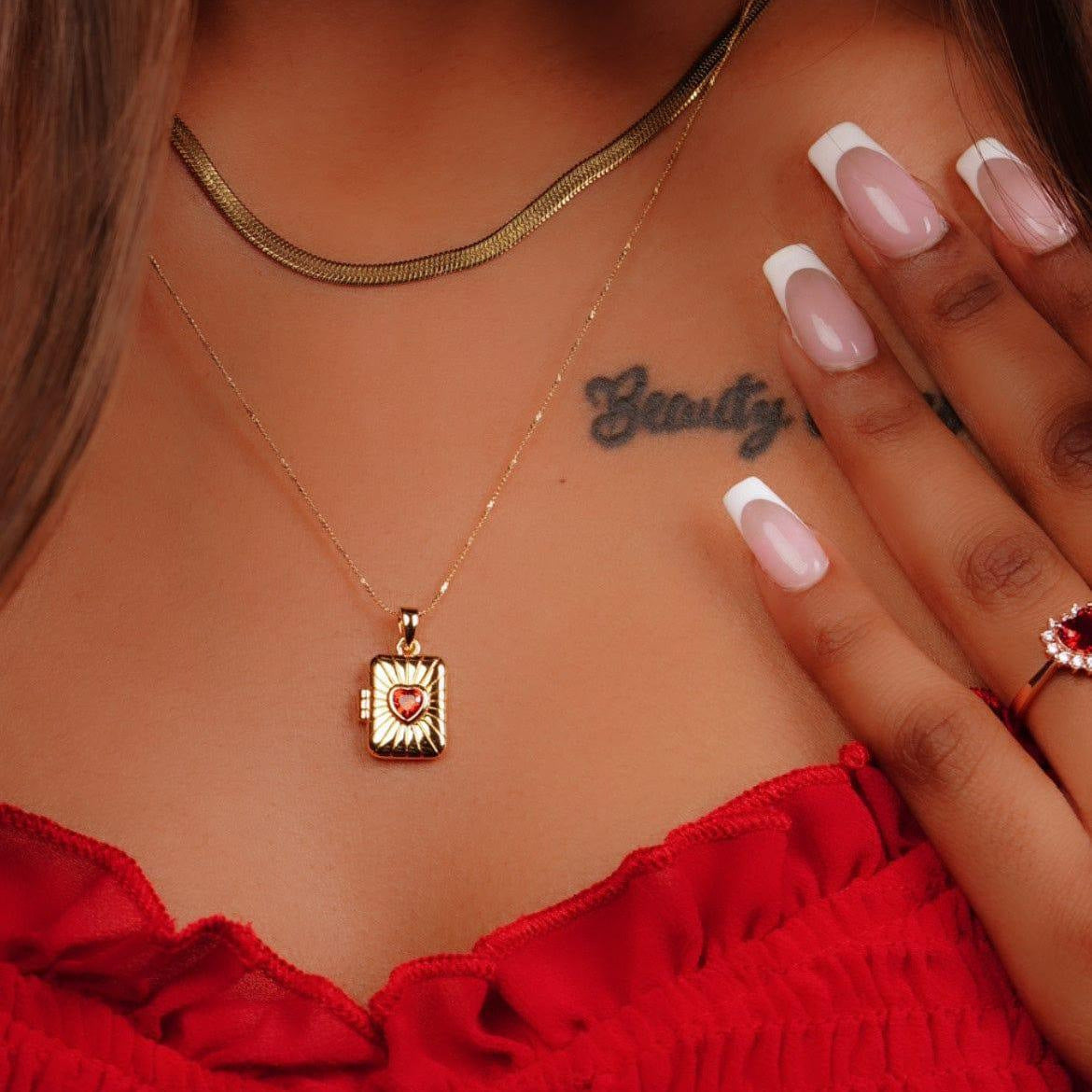 Vintage Heart Lock Photo Box Necklace - 0 - Bijou Her -  -  - 