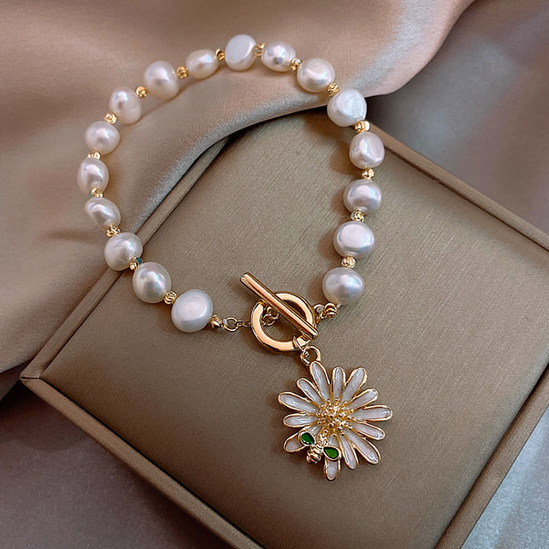 Pearl Little Daisy Bee Bracelet Girl - 0 - Bijou Her -  -  - 