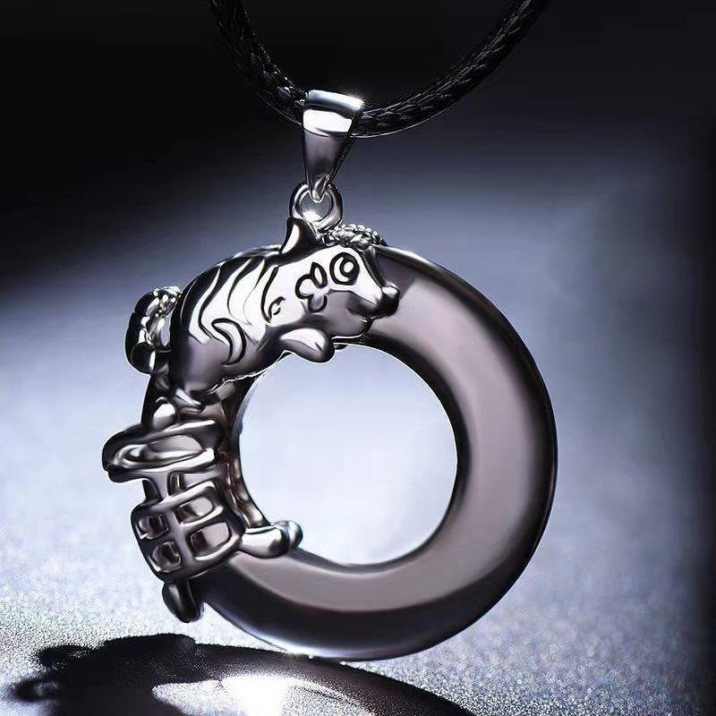 Zodiac Luminous Necklace This Year Ox Peace Buckle Pendant For Men And Women - 0 - Bijou Her -  -  - 