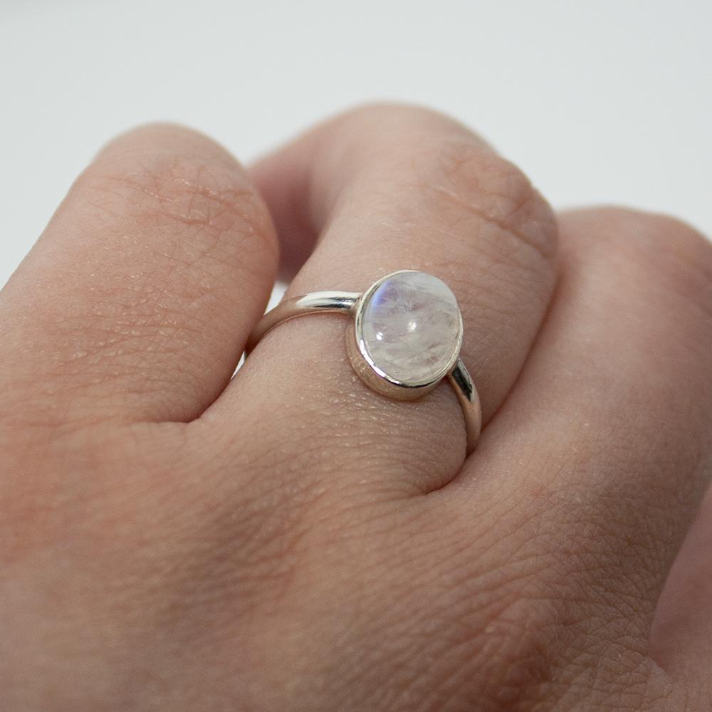 Rainbow Moonstone Open Bezel Sterling Silver Ring - Affordable and Unique Jewelry - Jewelry & Watches - Bijou Her -  -  - 