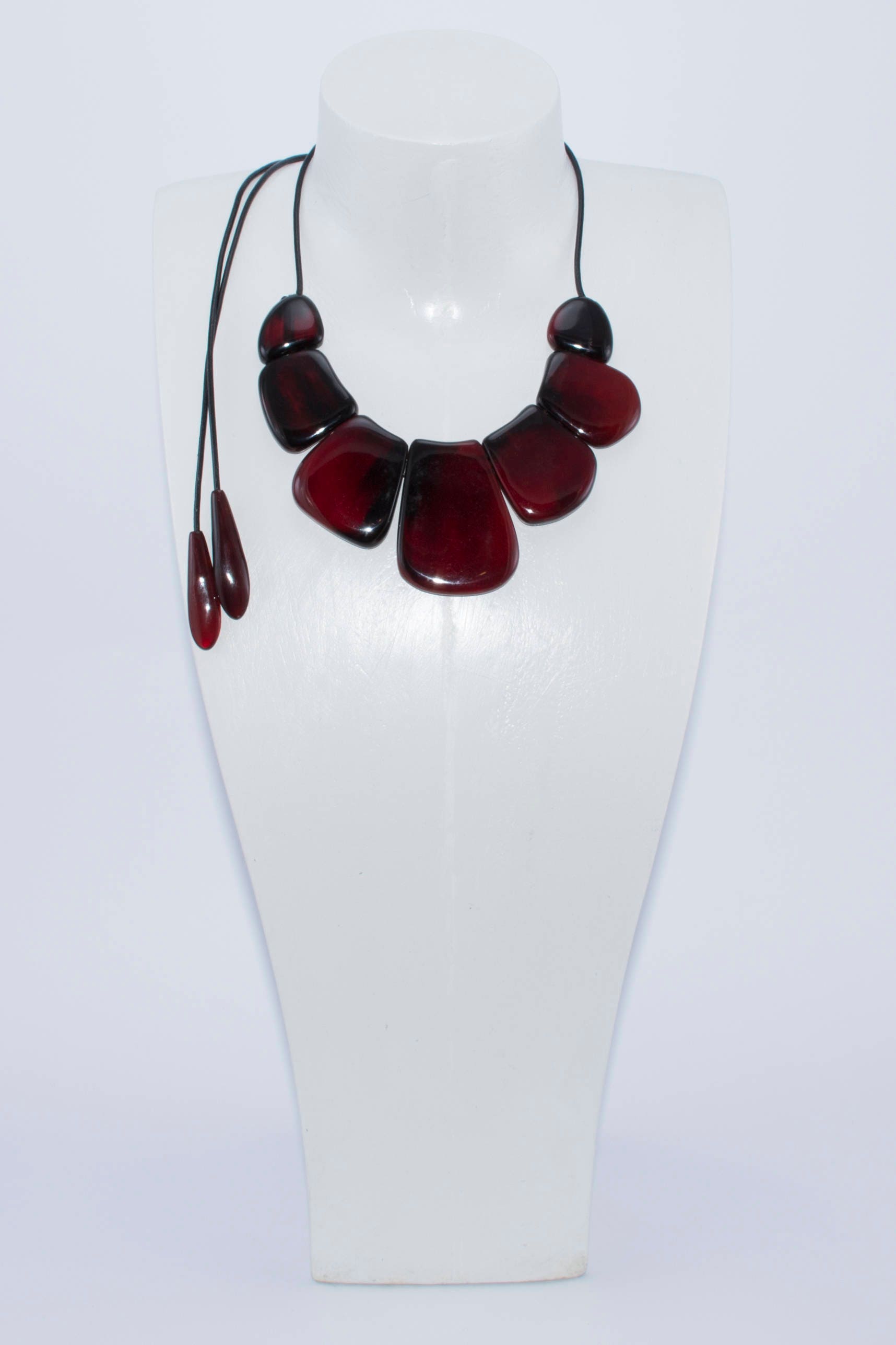 Handmade Natural Horn Red Necklace with Volumetric Smooth Ovals and Leather Cord Teardrop Clasp - Jewelry & Watches - Bijou Her -  -  - 