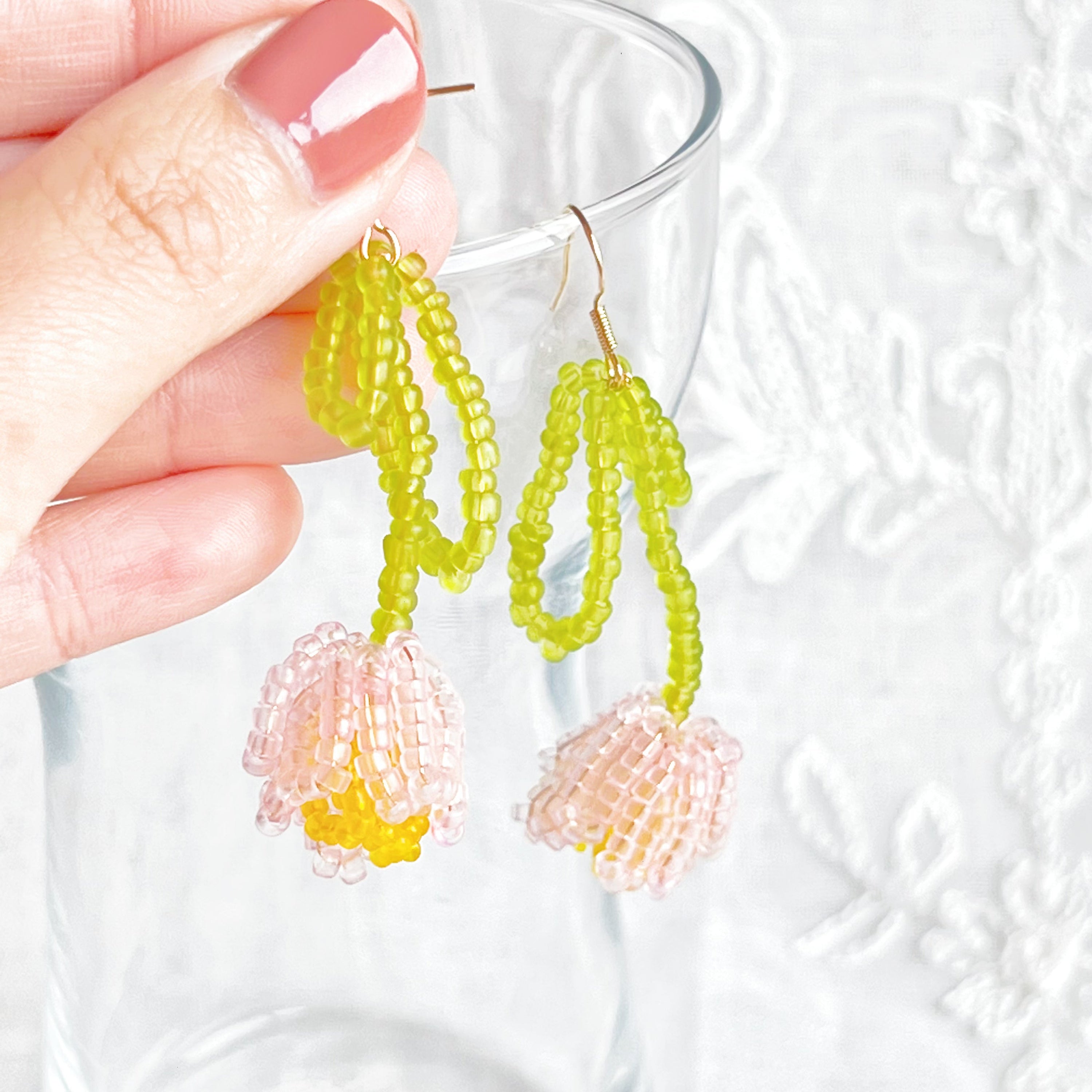 Pink Beaded Tulip Flower Earrings - Jewelry & Watches - Bijou Her -  -  - 