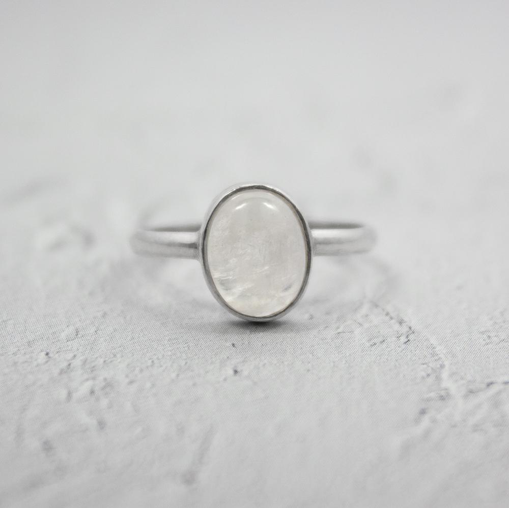 Rainbow Moonstone Open Bezel Sterling Silver Ring - Affordable and Unique Jewelry - Jewelry & Watches - Bijou Her -  -  - 