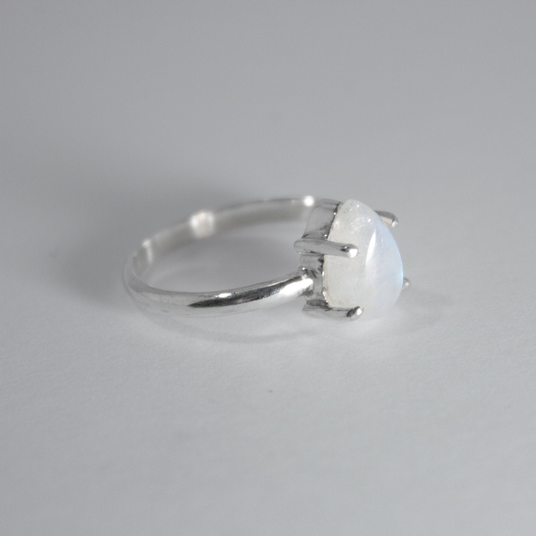 Rainbow Moonstone Pear Claw Ring in Sterling Silver - Unique Solitaire - Jewelry & Watches - Bijou Her -  -  - 