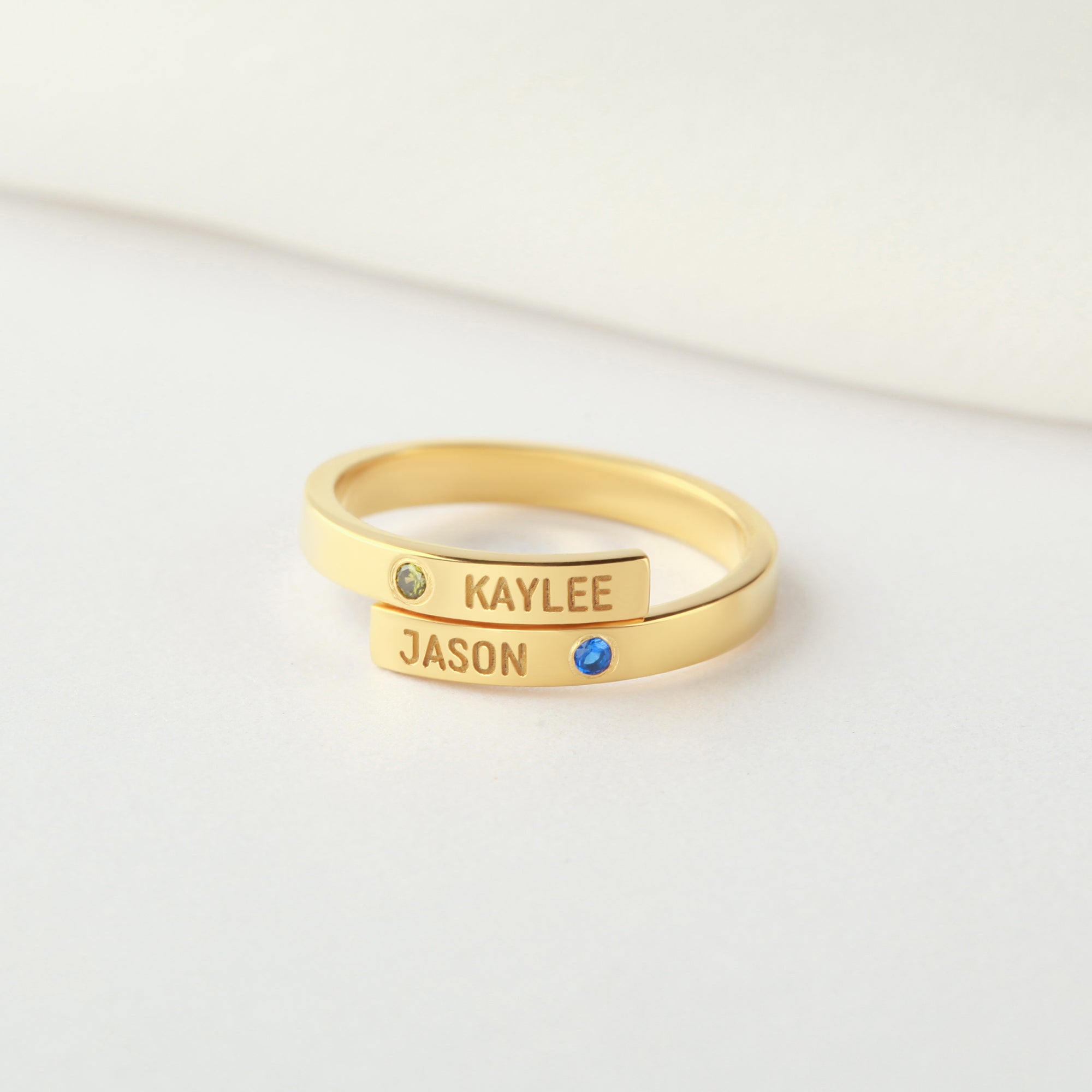 Personalized Mom Ring with Birthstones - 925 Sterling Silver & 18K Gold Plated - Unique Gift for Mother's Day & Special Occasions - Rings - Bijou Her -  -  - 